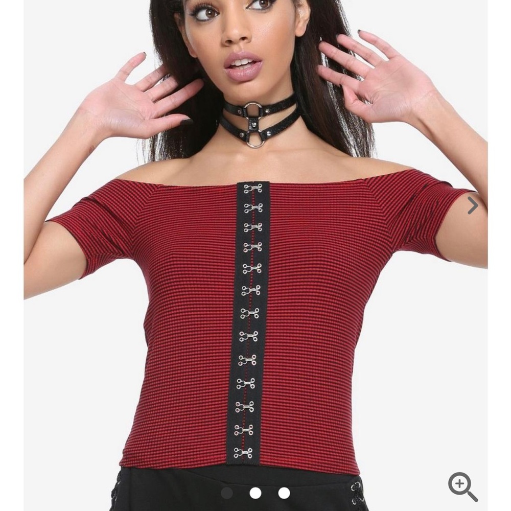 Black & Red Striped Hook & Eye Off-The-Shoulder Plus size girls Top